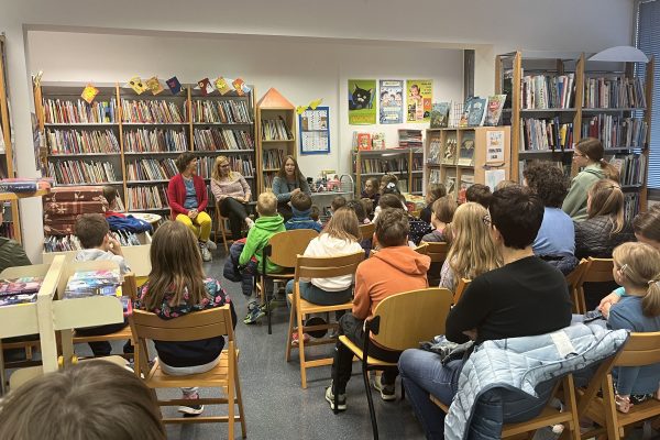 Podelitev priznanj mladim bralcem v Bevkovi knjižnici Cerkno