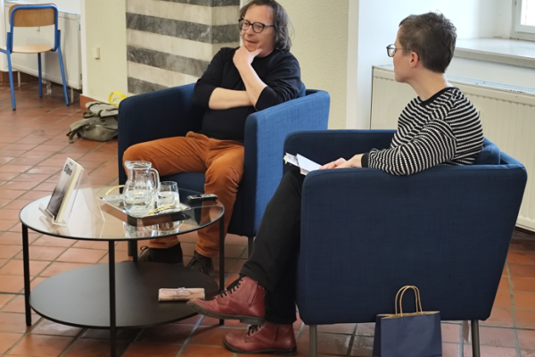 EUgen Roberta Šabca obvezno branje v ponorelem svetu